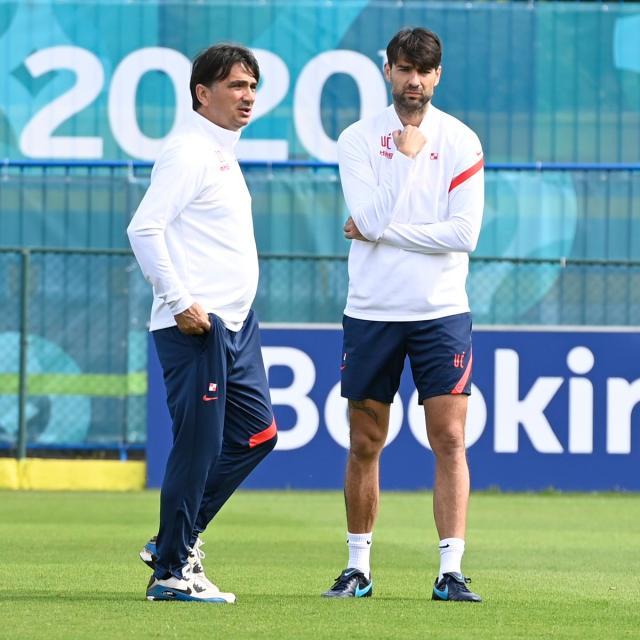 1623551594449088423.jpeg E3qqNtbXIAEgumG.jpeg