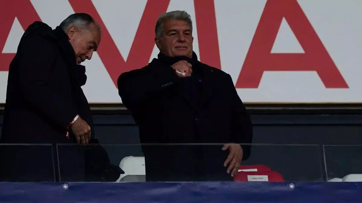 皇冠体育-每体：拉波尔塔是包厢里最乐观的人，他坚信巴萨能够逆转